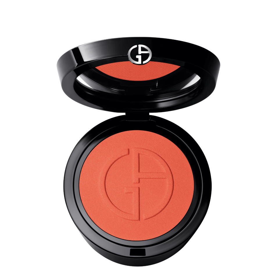 armani-beauty-luminous-silk-glow-blush-260619104943