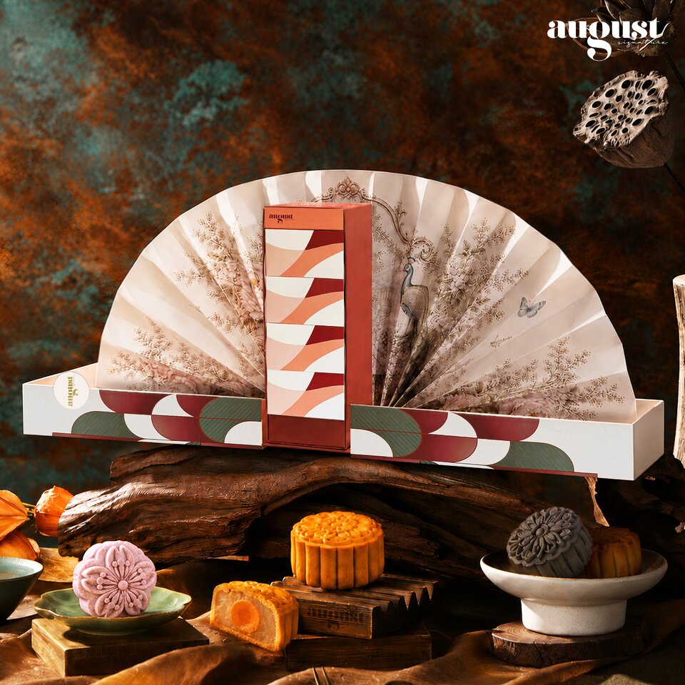 peacock-collection-imperial-traditional-mooncake-gift-set-box-of-4-classics-260830011426